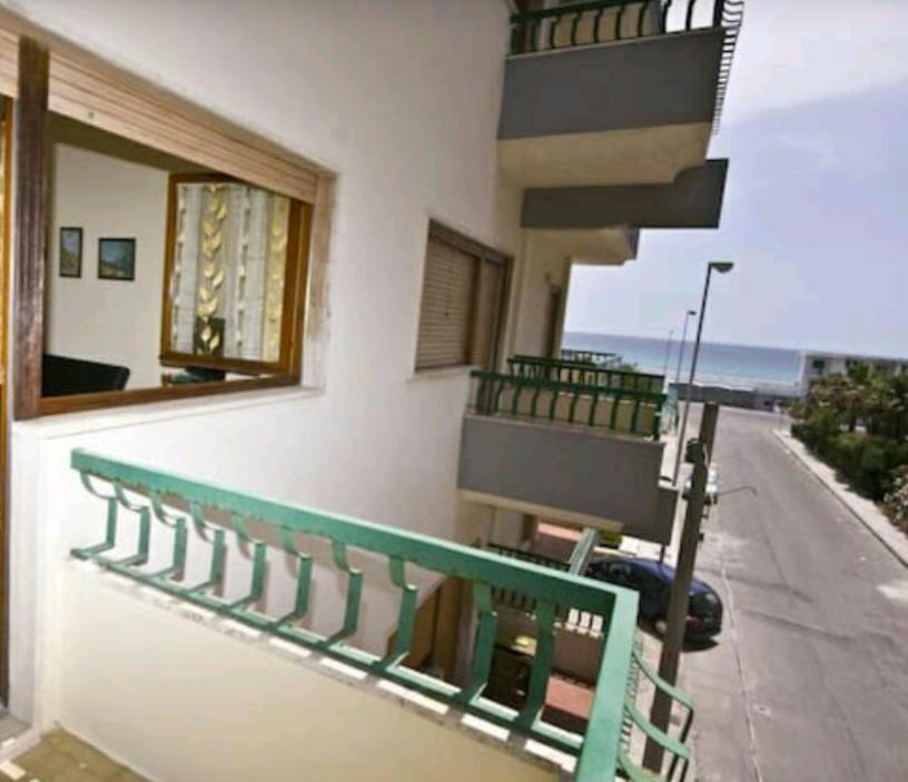 Gallipoli, Lido San Giovanni, 5 Posti Letto Exterior photo